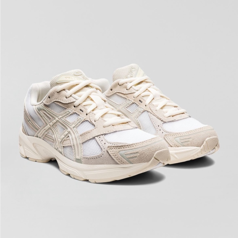 NWT ASICS Gel-1130 White/Birch Women’s 7